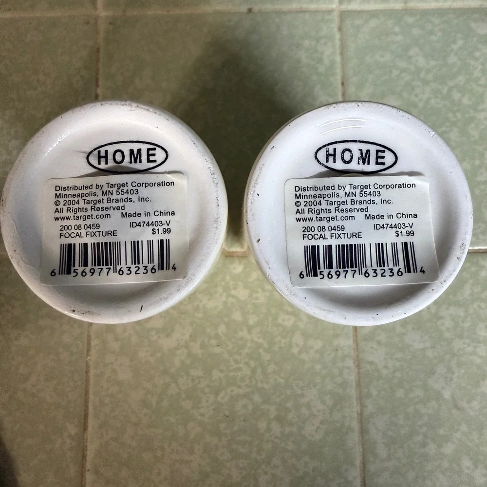 Target Home 2004 White Ceramic Salt and Pepper Shakers Green Leaves Red Berries